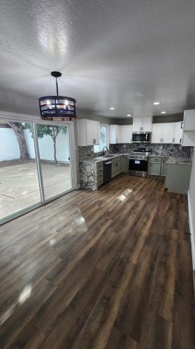 2648 El Goya Dr, Modesto CA  95354-3220 exterior