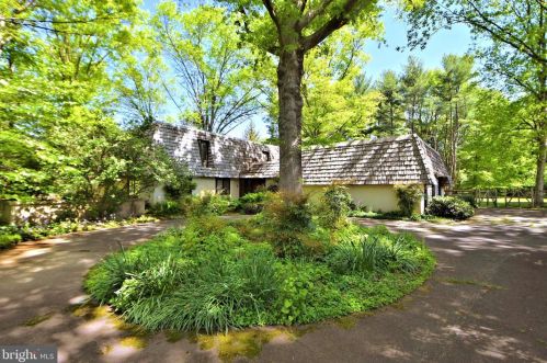 1027 Gypsy Hill Rd, Prospectville, PA 19002-2010