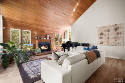 1425 Los Olivos Rd, Santa Rosa CA 95404-2017 exterior