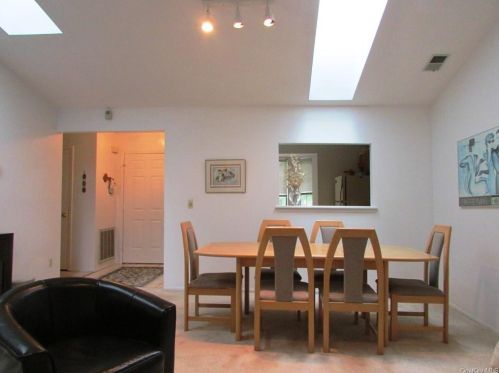 73 Hidden Ridge Dr, Monticello NY  12701-3083 exterior