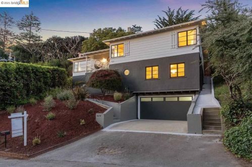 1874 Drake Dr, Oakland, CA 94611-2605