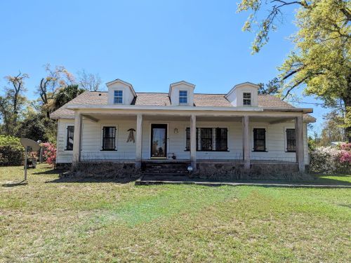 1335 Old Bonifay Rd, Sunny Hills, FL 32428-1406