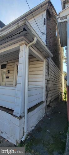406 Green St, Hazle Township, PA 18201-5708