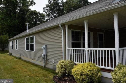 118 Bluebell Dr, Magnolia DE  19962-9318 exterior