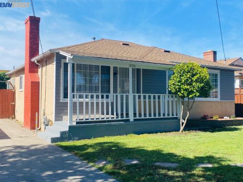 10720 Estepa Dr, Oakland, CA 94603-3537