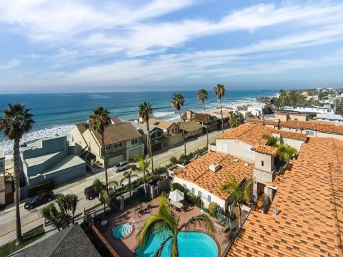1640 Pacific St, Oceanside, CA 92054-5800