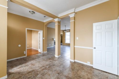 2005 Melissa Diane St, Midlothian TX  76063-5151 exterior