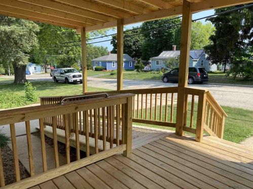 218 Dodge St, Dodgeville, WI 53533-1212