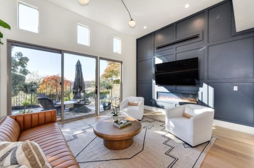 404 Syrah Ct, Folsom CA  95762-7715 exterior