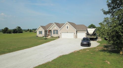 965 Wilson Rd, South Vienna, OH 45369-9784