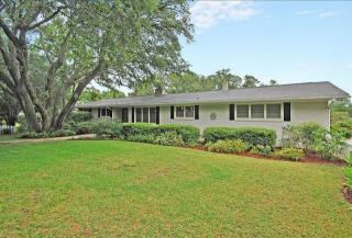 712 Clearview Dr, Charleston, SC 29412-4509