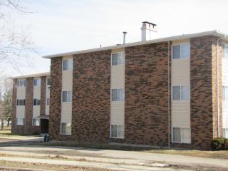 2720 Johnson Ave, Cedar Rapids IA  52405-4678 exterior
