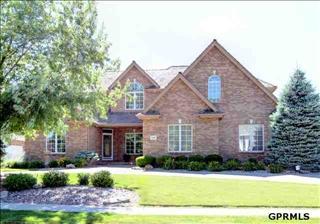 1508 182nd Cir, Omaha, NE 68130-2720