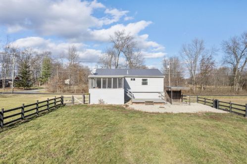880 Lubeck Dr, Saint Martin OH  45118-9449 exterior