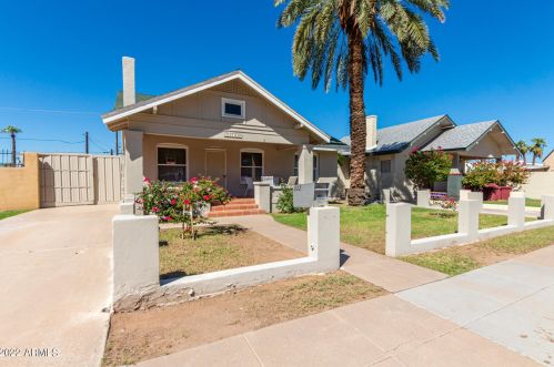 122 9th Ave, Phoenix AZ  85007-2728 exterior