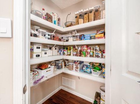 7997 Beardsley Ave, Blacklick OH  43004-5056 exterior