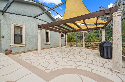 15095 71st Dr, West Palm Beach, FL 33418-1940