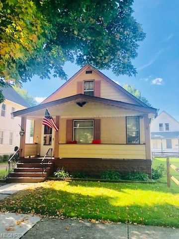 2138 83rd St, Cleveland, OH 44102-3804
