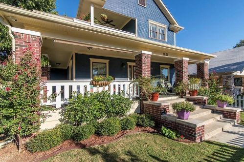 1901 Adams St, Fort Worth, TX 76110-1406