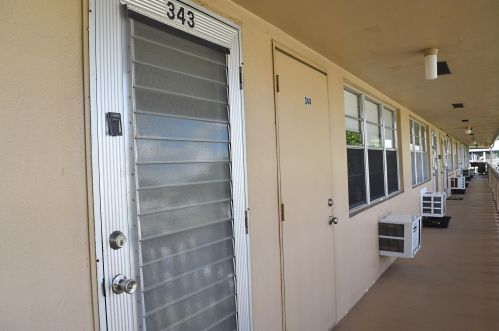 344 Northampton Q, West Palm Beach, FL 33417-1762