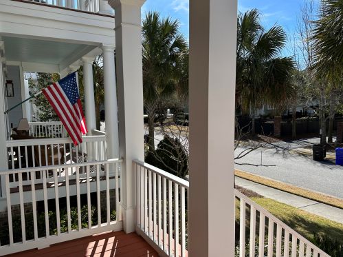 2004 Amenity Park Dr, Mount Pleasant SC  29466-6022 exterior