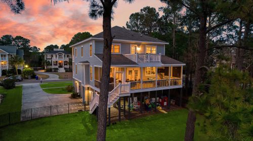 2601 Crooked Stick Ln, Mount Pleasant SC  29466-8738 exterior