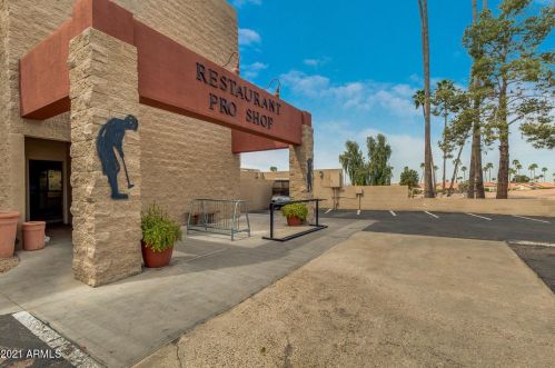 1569 Torrey Pines Ln, Chandler AZ  85249-8523 exterior