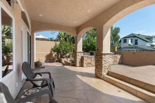 1829 Torrance St, San Diego CA  92103-2718 exterior