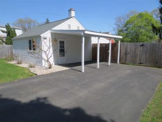 110 Nutwood Ave, Schenectady, NY 12304-4528