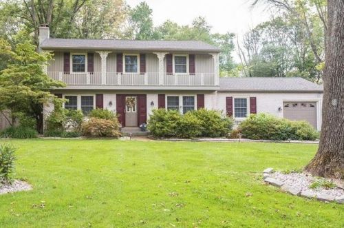 107 Meadowood Dr, Lansdale, PA 19446-1610