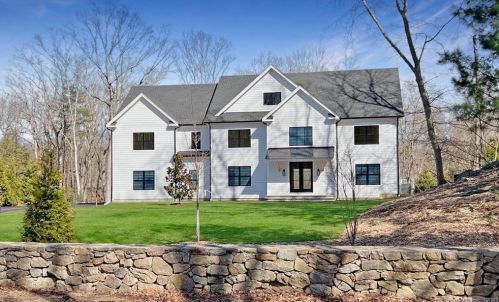 265 Cascade Rd, Stamford, CT 06903-4210