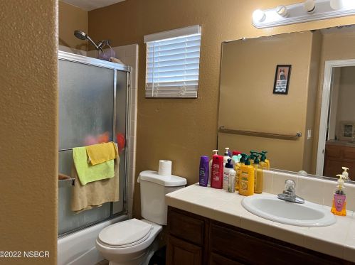 1410 Mesa View Ln, Santa Maria CA  93454-2573 exterior