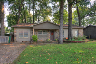 179 Kelso Rd, Jacksonville, AR 72076-9537