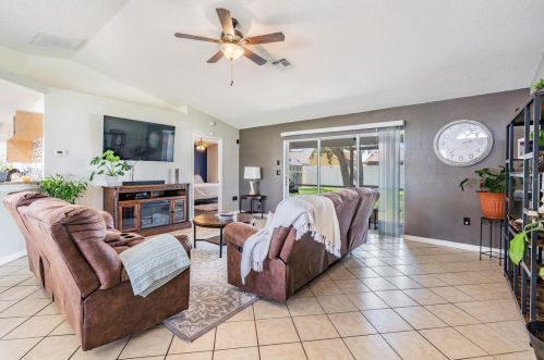 3263 Amherst Ave, Brooksville, FL 34609-2710