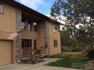17955 Edmundson Rd, Black Butte Ranch, OR 97759-9768
