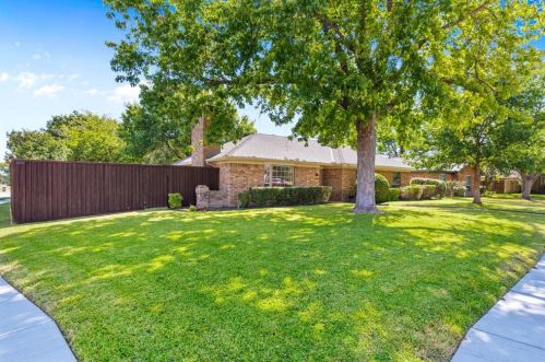 3500 Churchill Ln, Plano, TX 75075-6252