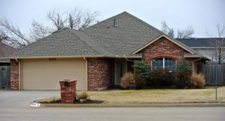 9009 99th St, Yukon, OK 73099-8335