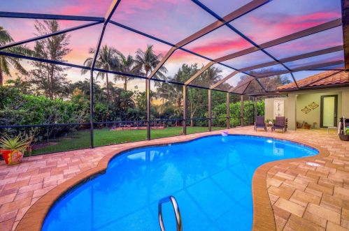 616 Somerset Ct, Marco Island FL  34145-2450 exterior