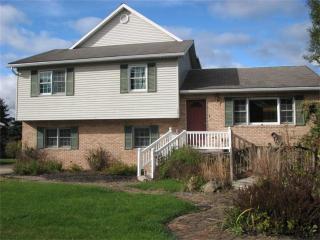906 Cumberland St, Clearfield, PA 16830-2026