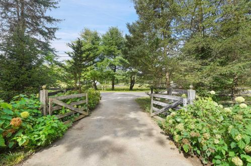 78-90 Salisbury Tpke, Rhinebeck, NY 12572-3016