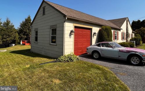 102 Beaver St, Siddonsburg PA  17019-1203 exterior