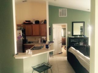 100 Hillcrest Dr, Davenport FL  33897-8422 exterior