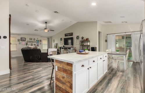 13926 Mauna Loa Ln, Sun City AZ  85379-8672 exterior