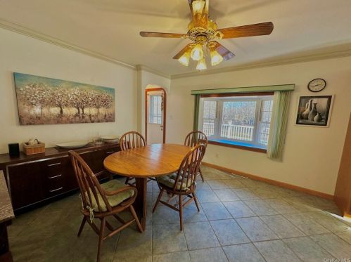 45 Eisenhower Dr, Middletown NY  10940-4543 exterior