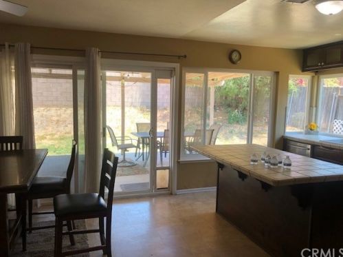 2845 Shalimar Pl, Riverside CA  92504-4315 exterior