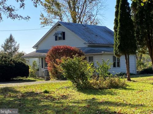 346 Hard Hill Rd, Moselem, PA 19526-8669