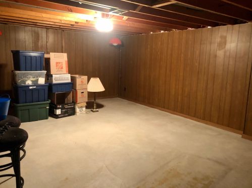 2101 Lexington Dr, Manitowoc WI  54220-1734 exterior