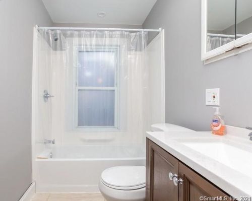 45 Walnut St, Bristol CT  06010-4332 exterior