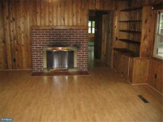 307 Snow Ave, Browns Mills NJ  08015-1731 exterior