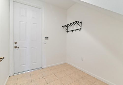 1389 Piazza Pitti, Boynton Beach FL  33426-8273 exterior